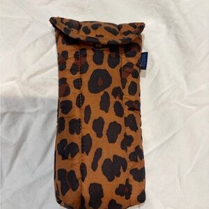 Baggu sunglasses pouch
